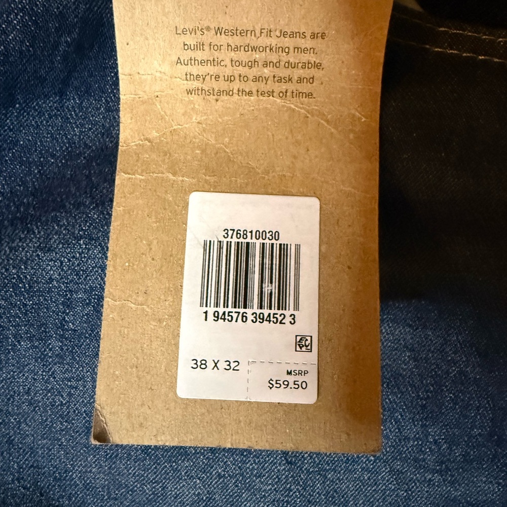 Levi's Men's Indigo Straight Jeans - Picture 5 of 5